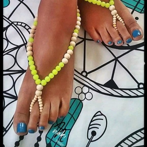 Fluorescent Barefoot Sandals and Bracelet set - Picture 2 of 2